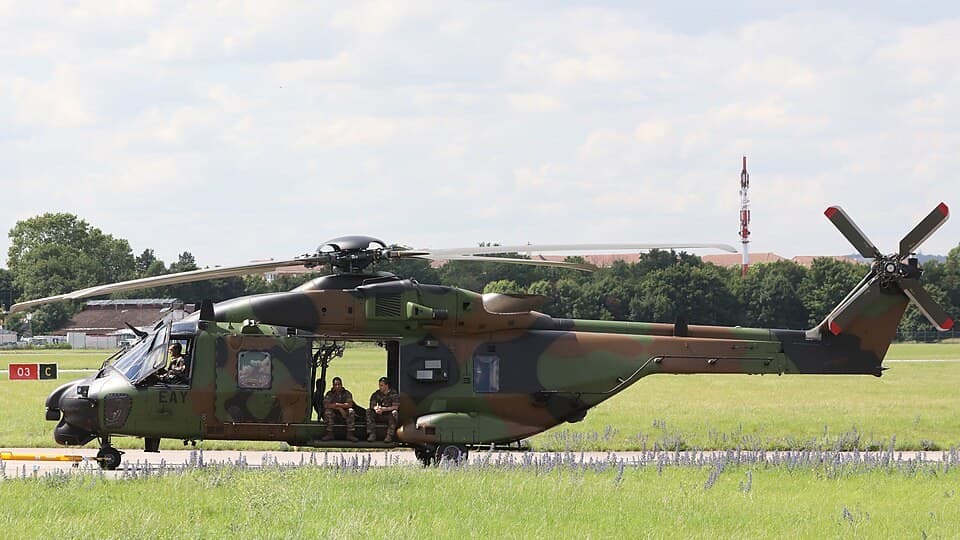 NH90 — external reference view