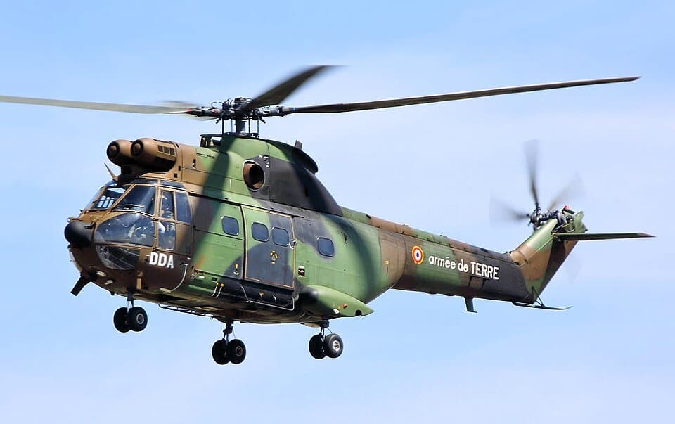 Aérospatiale SA 330 Puma — licensed reference photograph