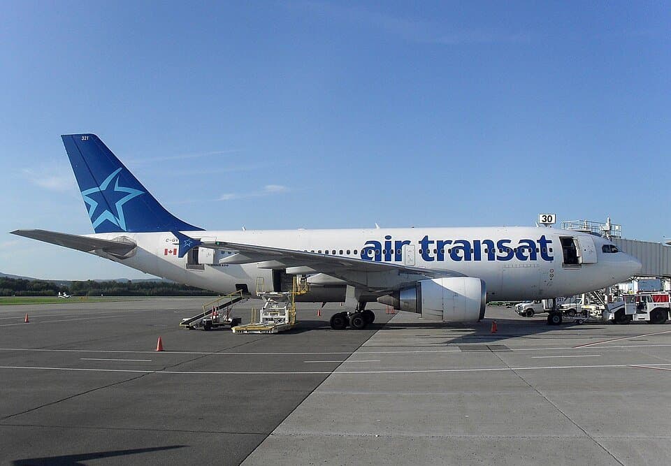 Airbus A310 — licensed reference photograph