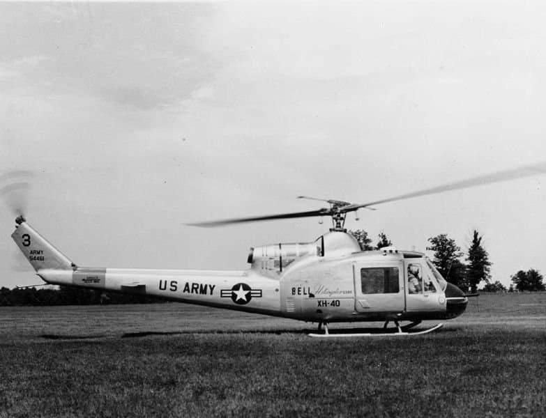 Bell 204/205 — licensed reference photograph