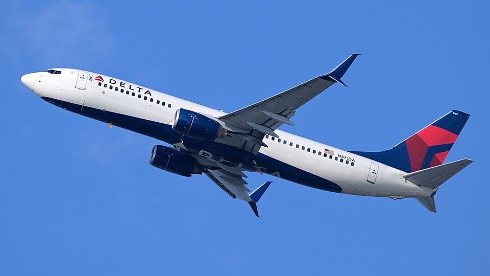 Boeing 737 Next Generation — licensed reference photograph