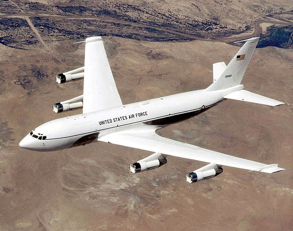 Boeing C-135 Stratolifter — licensed reference photograph