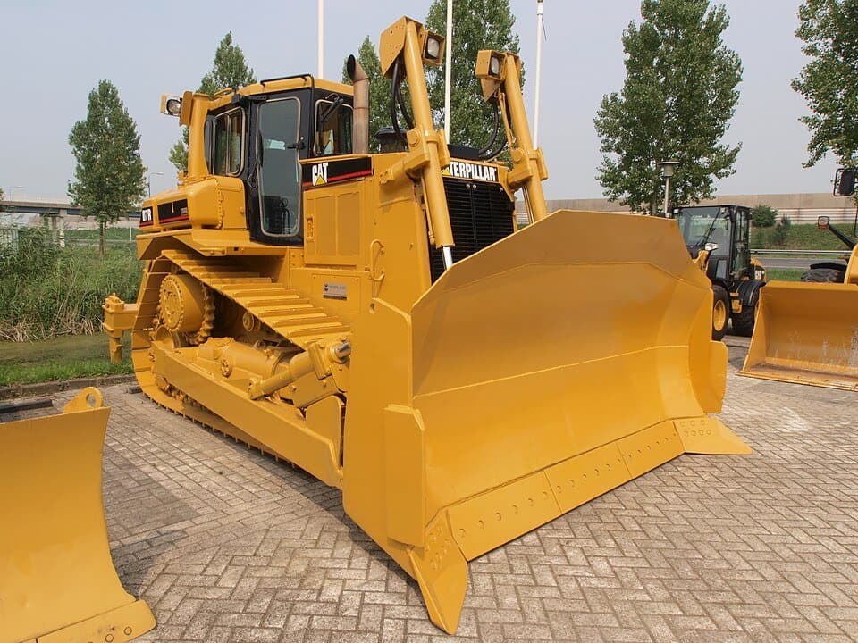 Caterpillar D7 — licensed reference photograph