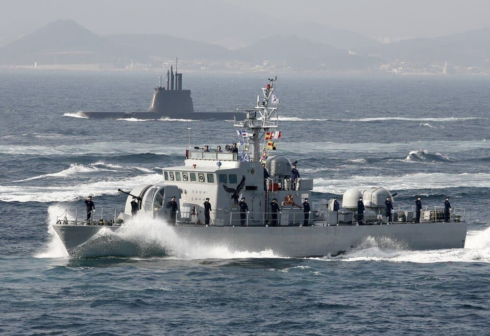 Chamsuri-class patrol boat — licensed reference photograph