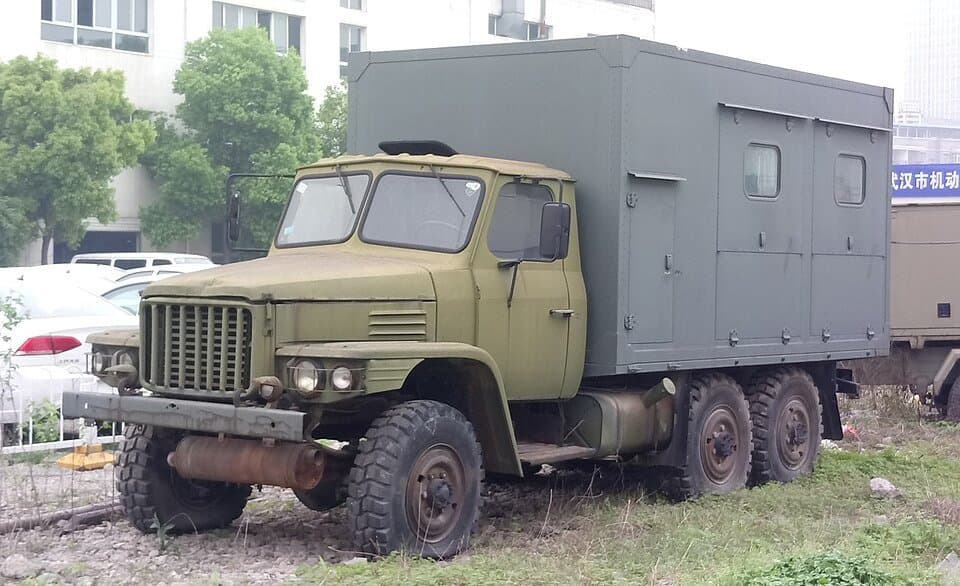 Dongfeng EQ240/EQ2081 — licensed reference photograph