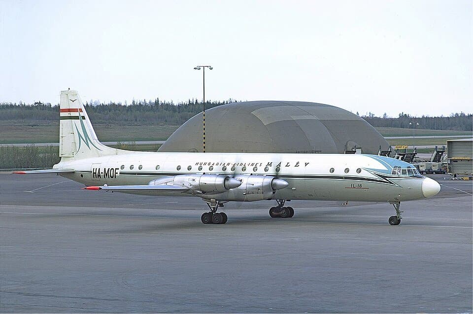 Ilyushin Il-18 — licensed reference photograph