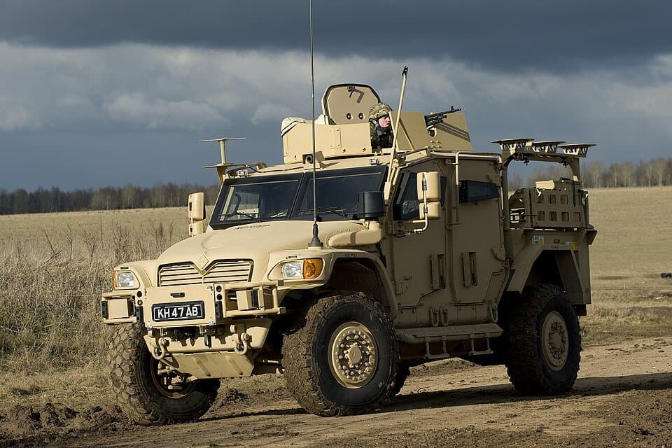 International MXT-MV — licensed reference photograph