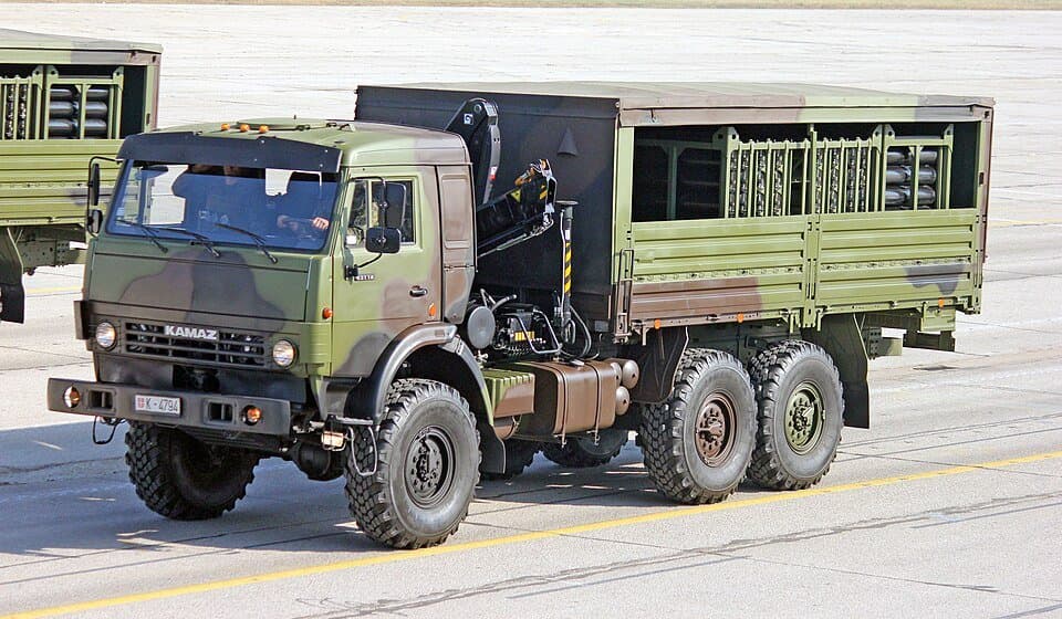 KamAZ-43118 — licensed reference photograph