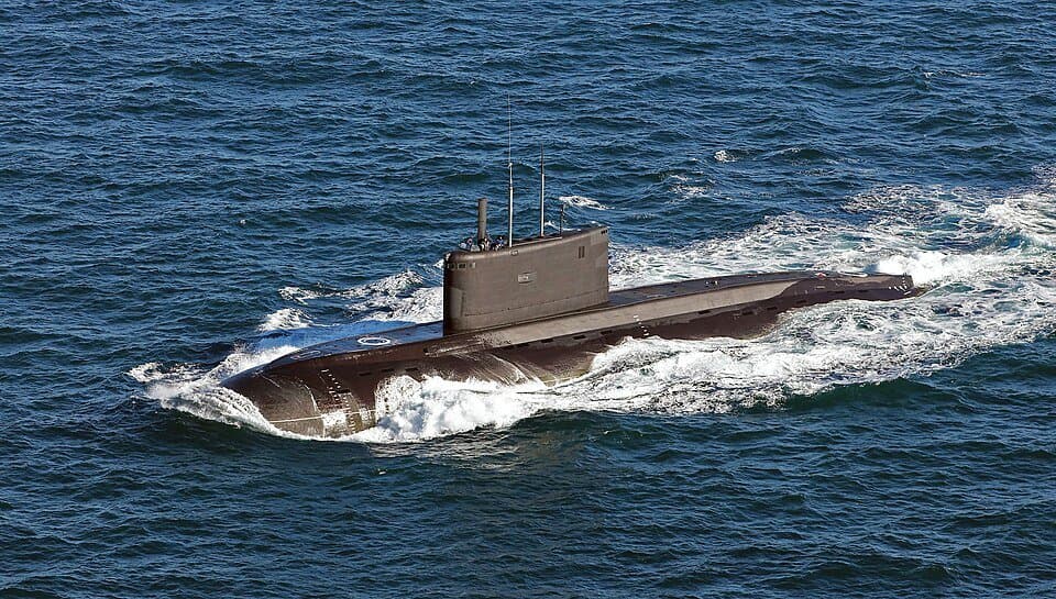 Kilo-class submarine — licensed reference photograph