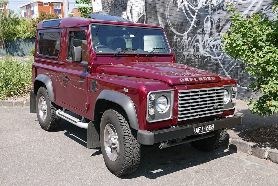Land Rover Defender — licensed reference photograph
