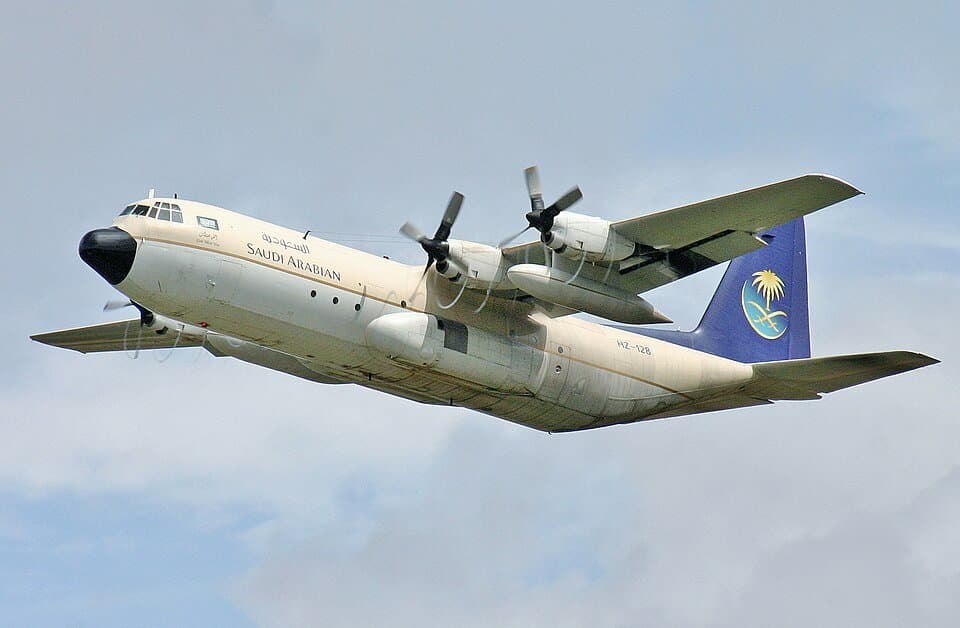 Lockheed L-100 Hercules — licensed reference photograph