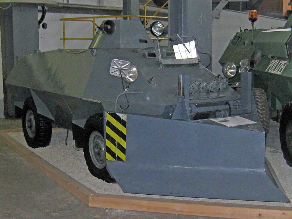 MOWAG Roland — licensed reference photograph