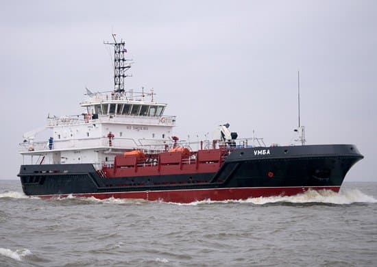Project 03180 replenishment oiler — licensed reference photograph