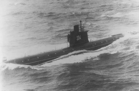 Romeo-class submarine — licensed reference photograph