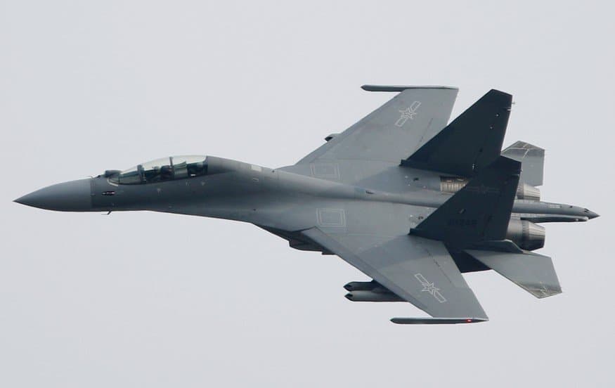 Shenyang J-16 — licensed reference photograph