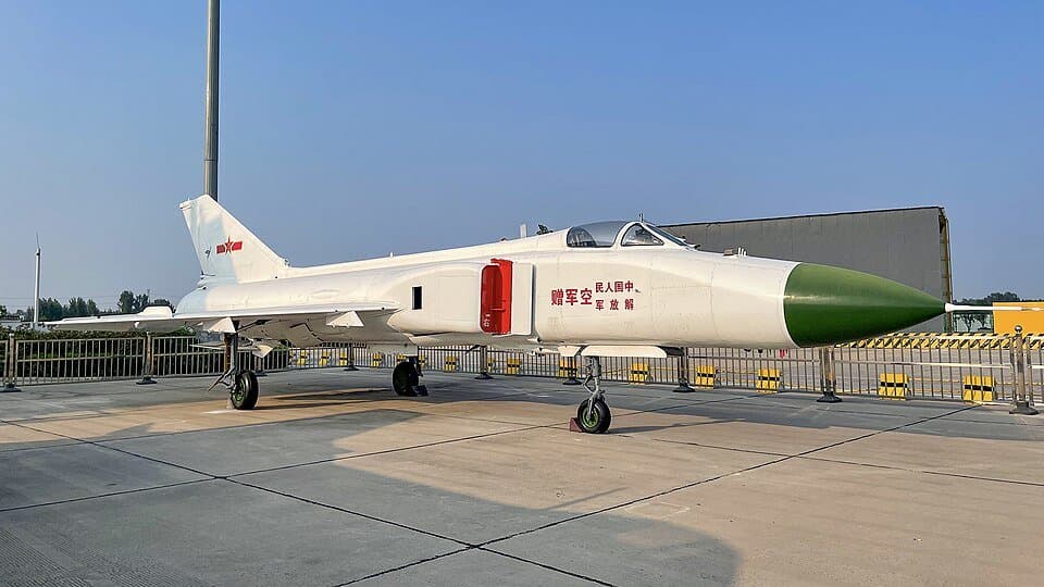 Shenyang J-8 — licensed reference photograph