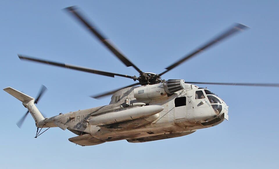 Sikorsky CH-53 Sea Stallion — licensed reference photograph
