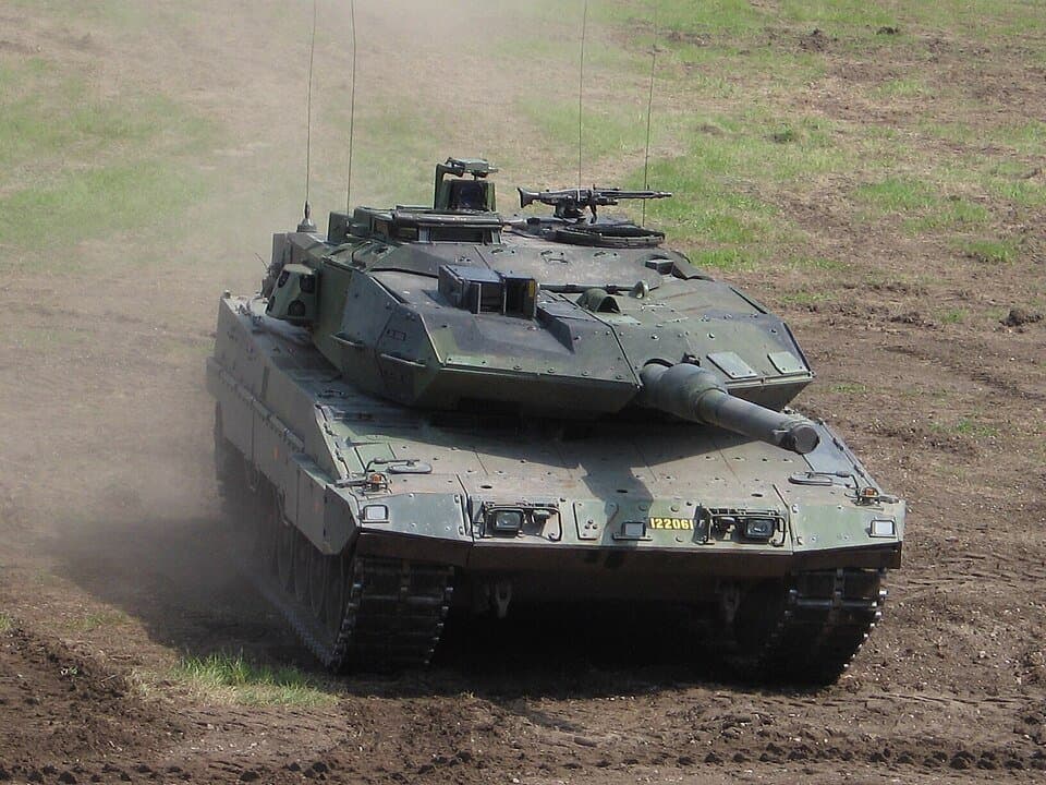 Stridsvagn 122 — licensed reference photograph