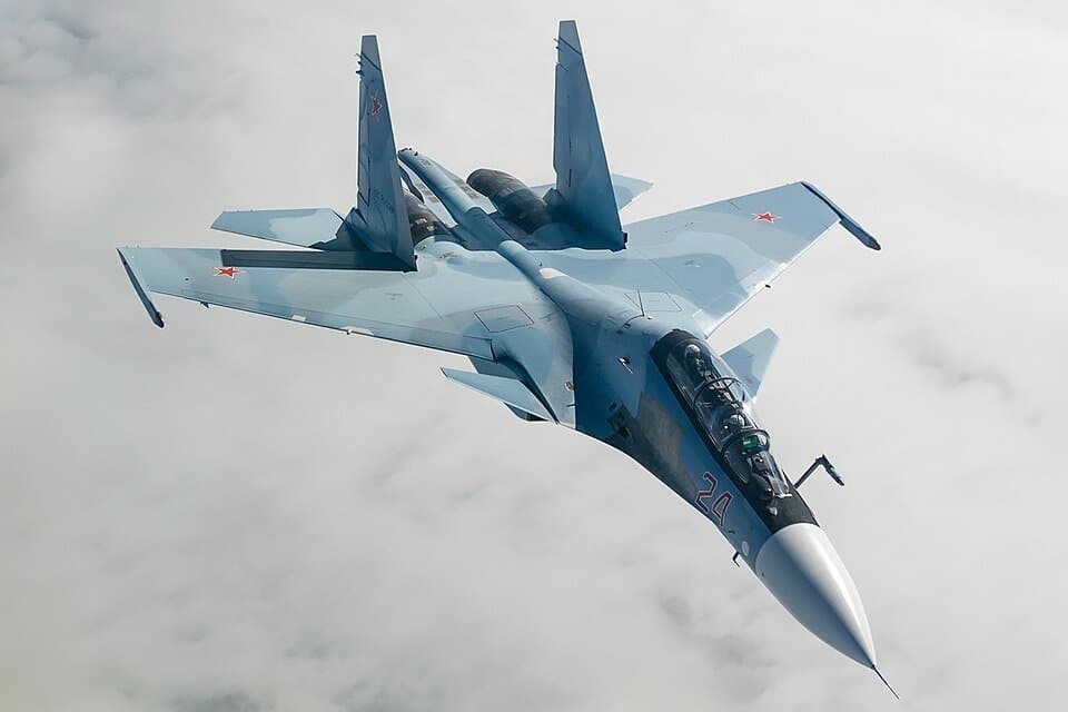 Sukhoi Su-30 — licensed reference photograph