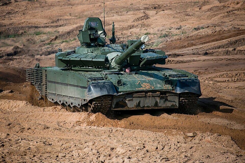T-80 — licensed reference photograph
