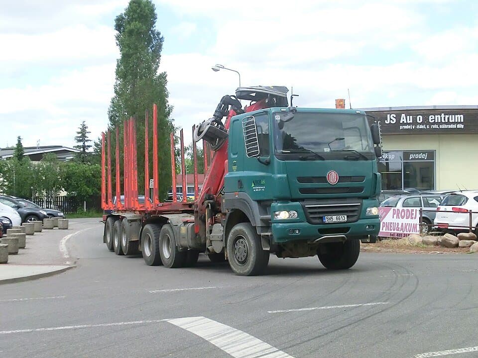 Tatra Phoenix — licensed reference photograph