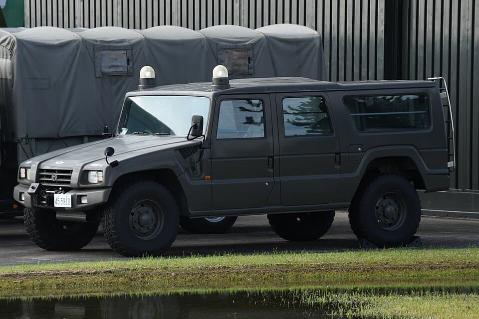 Toyota Mega Cruiser — licensed reference photograph