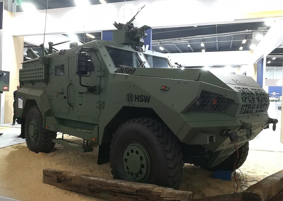 Waran (armored personnel carrier) — licensed reference photograph