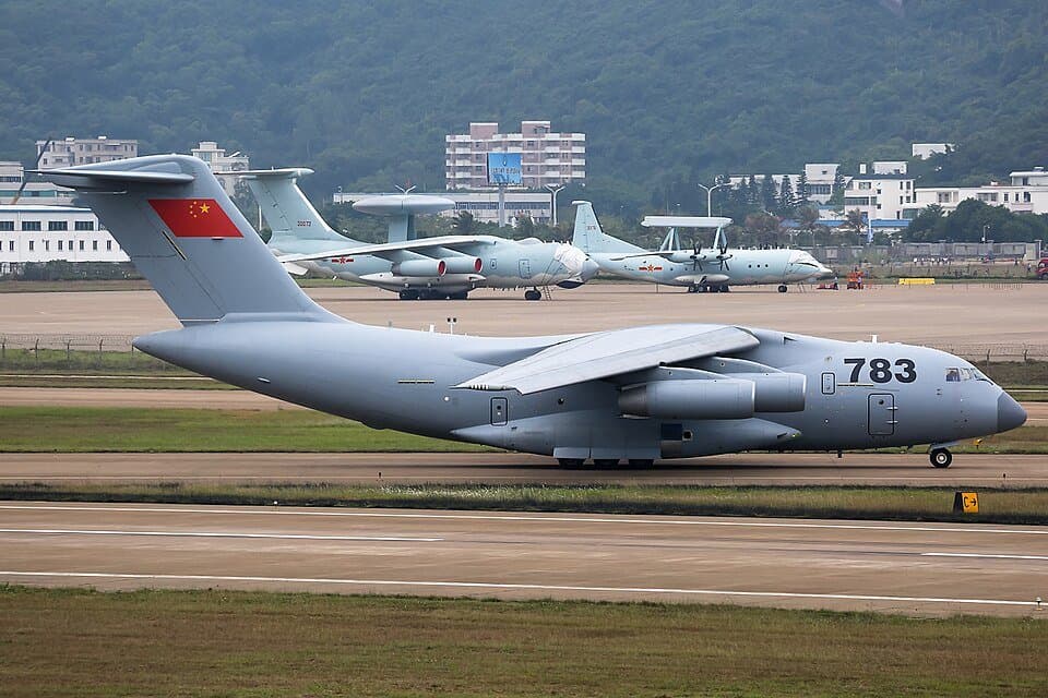 Xi'an Y-20 — licensed reference photograph