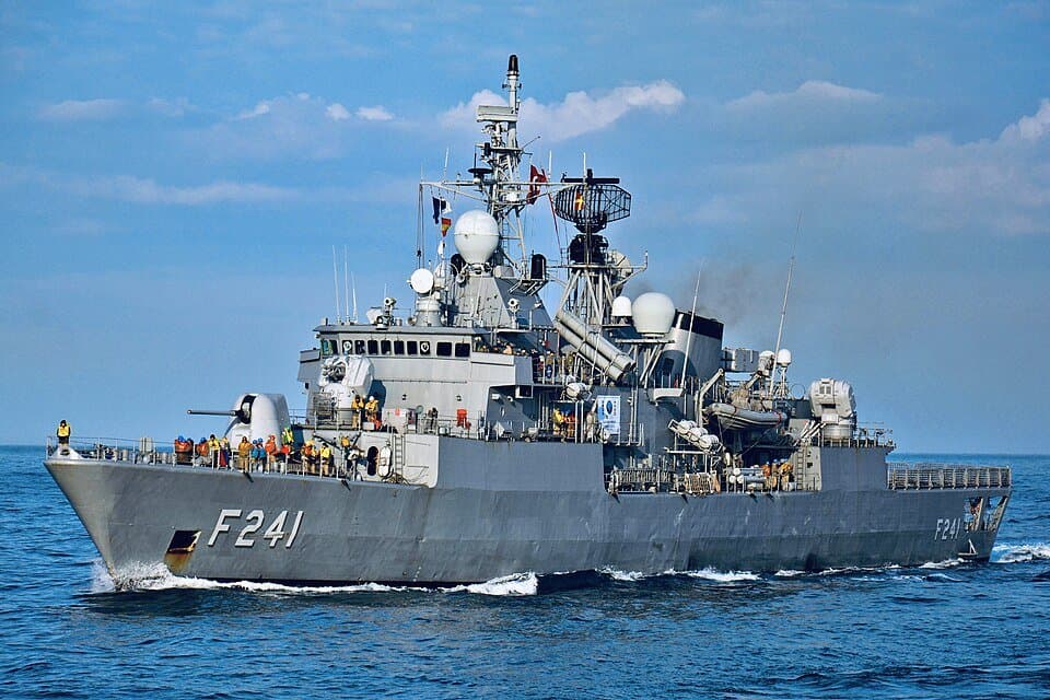 Yavuz-class frigate — licensed reference photograph