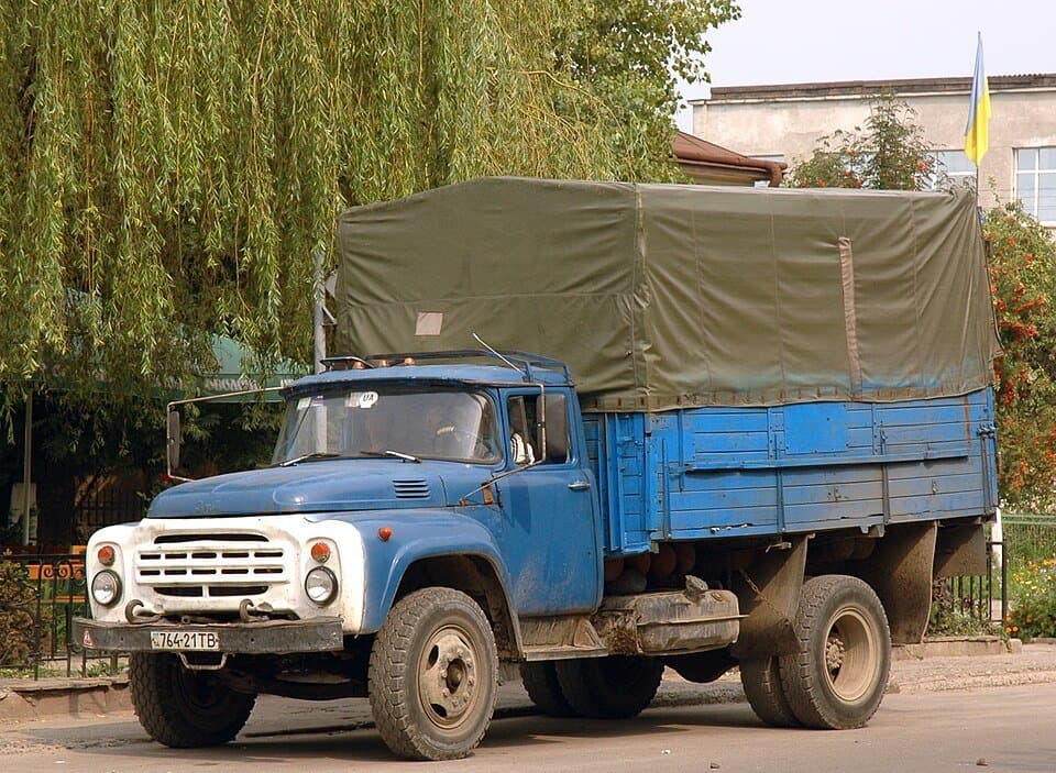 ZIL-130 — licensed reference photograph