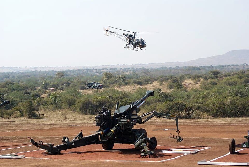 Dhanush (howitzer) — licensed reference photograph