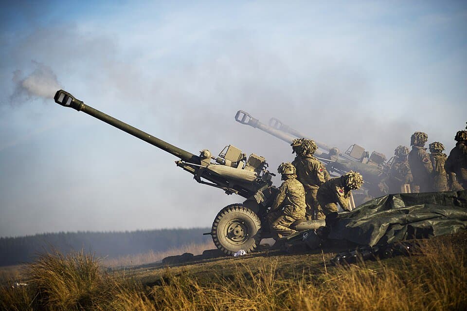 L118 light gun — licensed reference photograph
