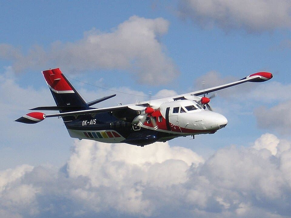 Let L-410 Turbolet — licensed reference photograph