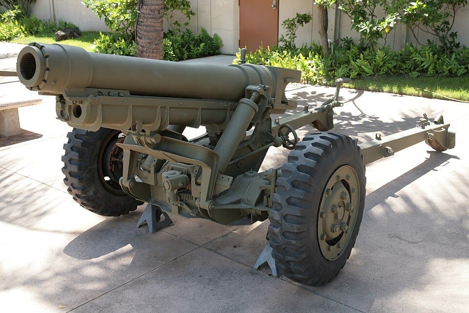 M3 howitzer — licensed reference photograph