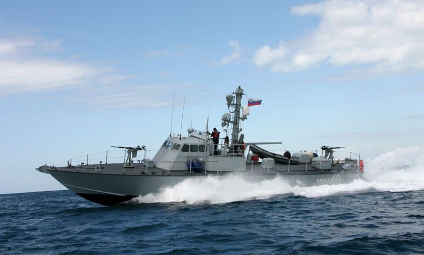 Super Dvora Mk II-class patrol boat — licensed reference photograph