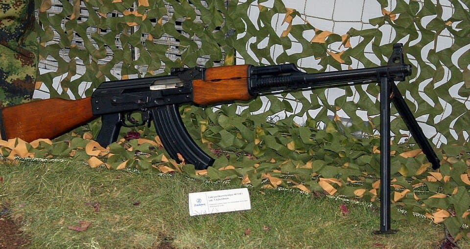 Zastava M72 — licensed reference photograph