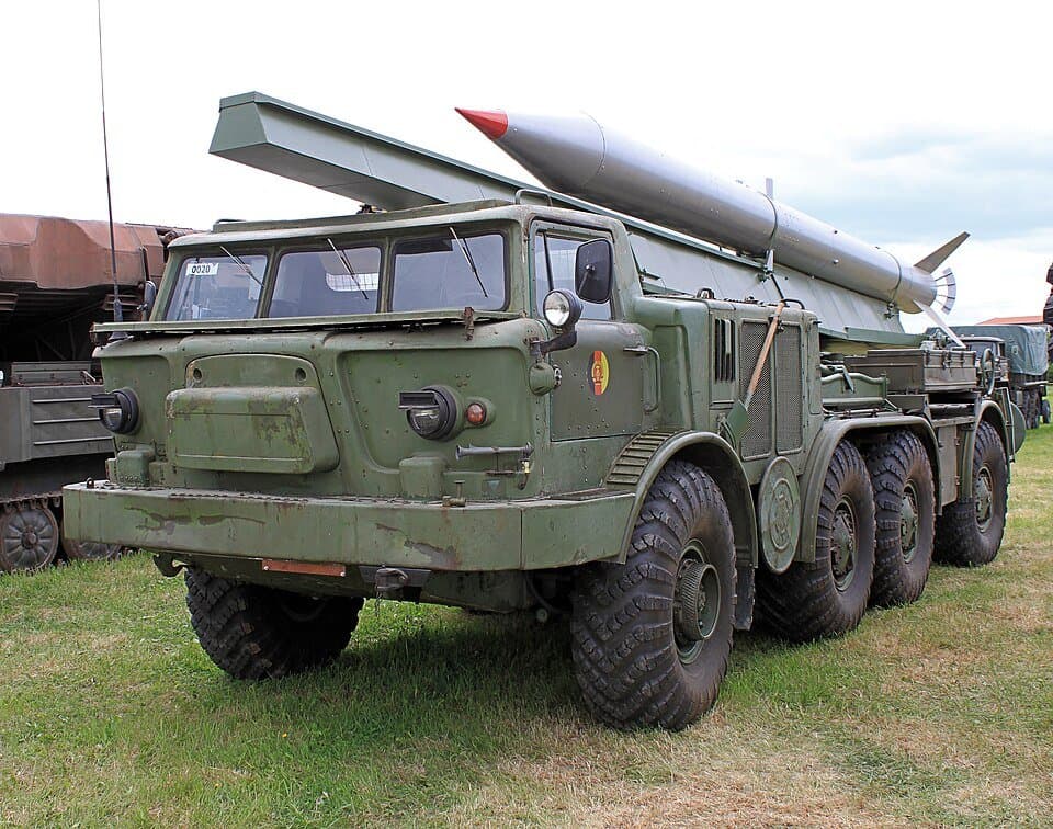 ZIL-135 — licensed reference photograph