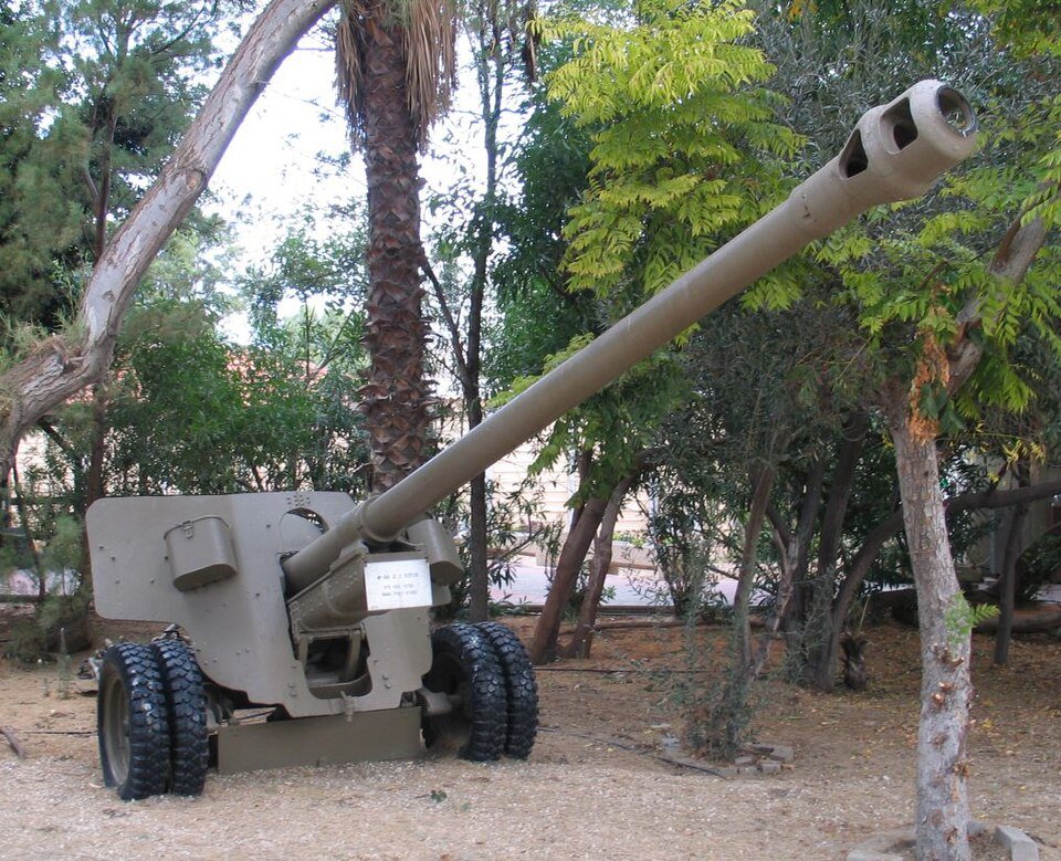 100 mm field gun M1944 (BS-3) — licensed reference photograph