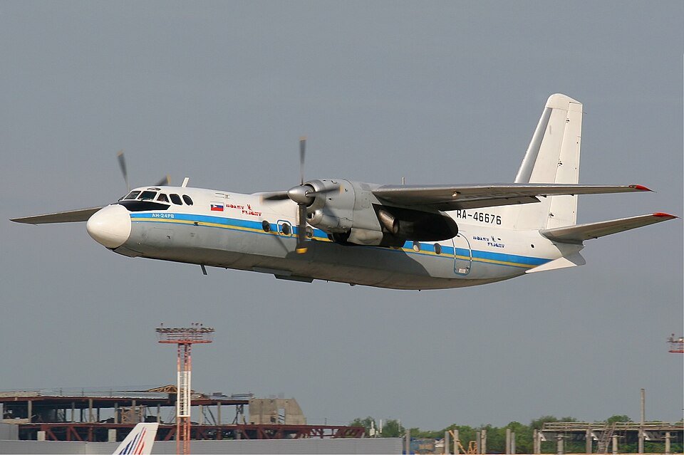 Antonov An-24 — licensed reference photograph