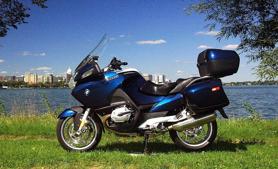 BMW R1200RT — licensed reference photograph