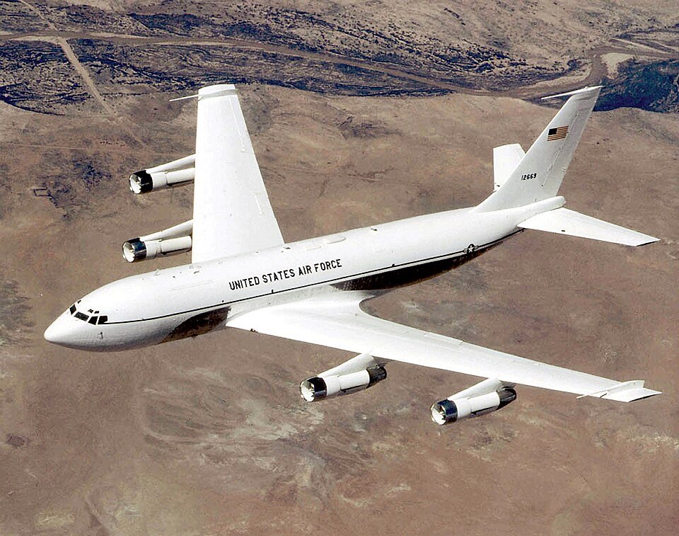 Boeing C-135 Stratolifter — licensed reference photograph