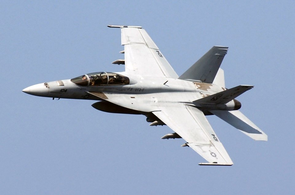 Boeing F/A-18E/F Super Hornet — licensed reference photograph