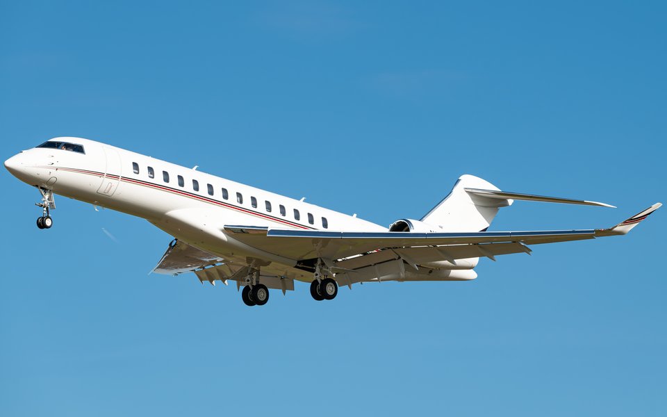 Bombardier Global 7500 — licensed reference photograph