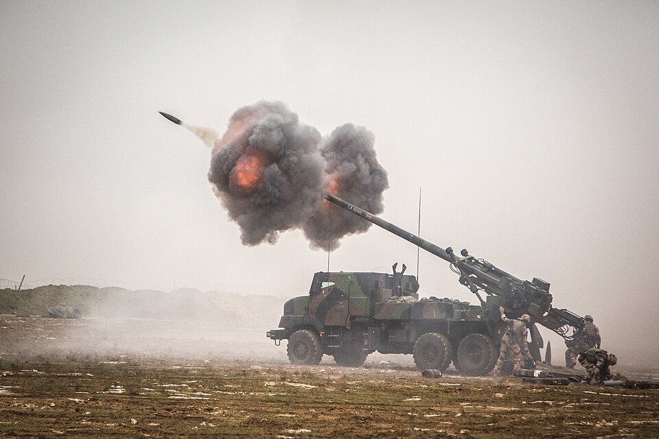CAESAR self-propelled howitzer — licensed reference photograph