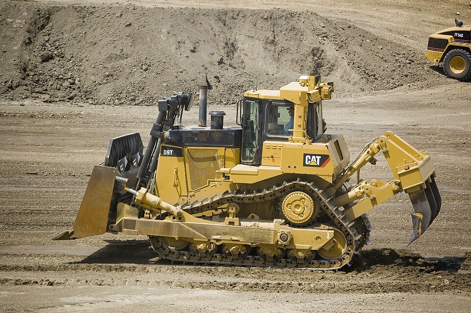 Caterpillar D9 — licensed reference photograph