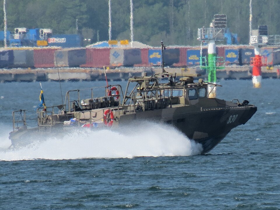 CB90-class fast assault craft — licensed reference photograph