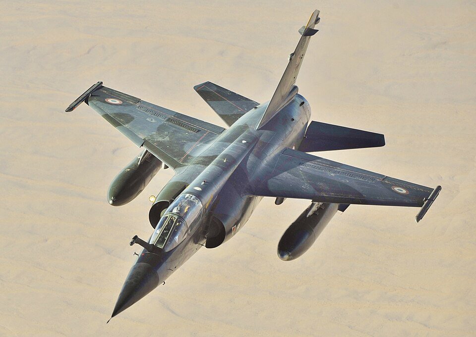 Dassault Mirage F1 — licensed reference photograph