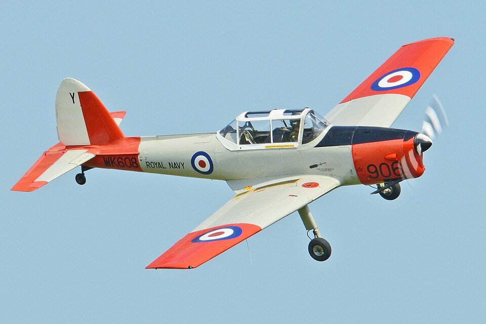 De Havilland Canada DHC-1 Chipmunk — licensed reference photograph