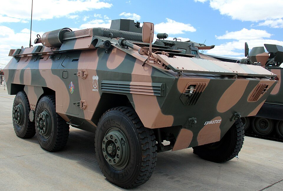 EE-11 Urutu — licensed reference photograph