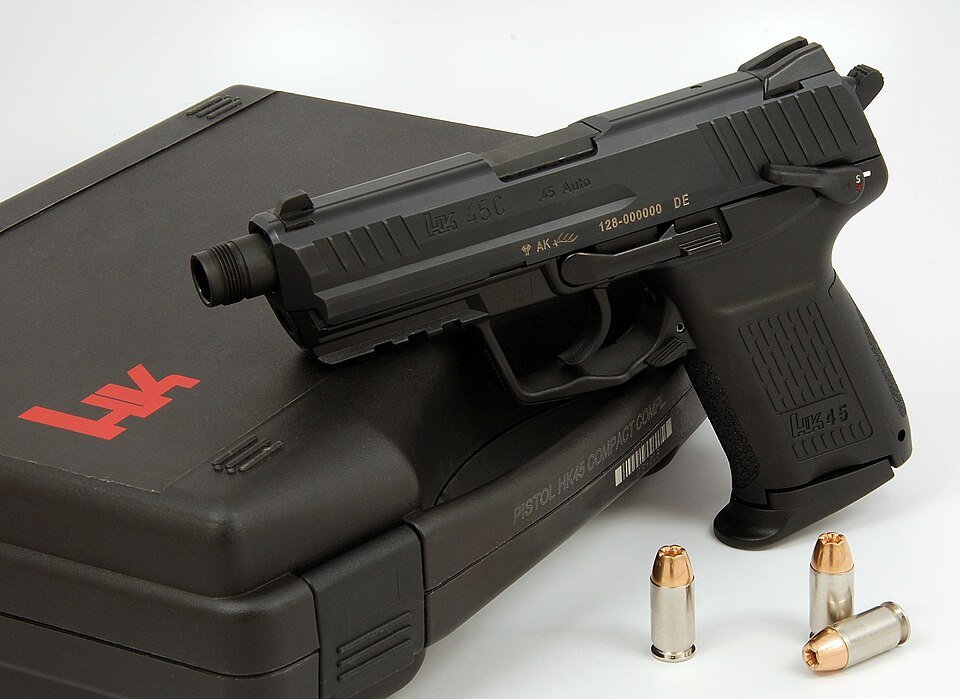 HK45 Compact (HK45C), threaded barrel — licensed equipment photograph